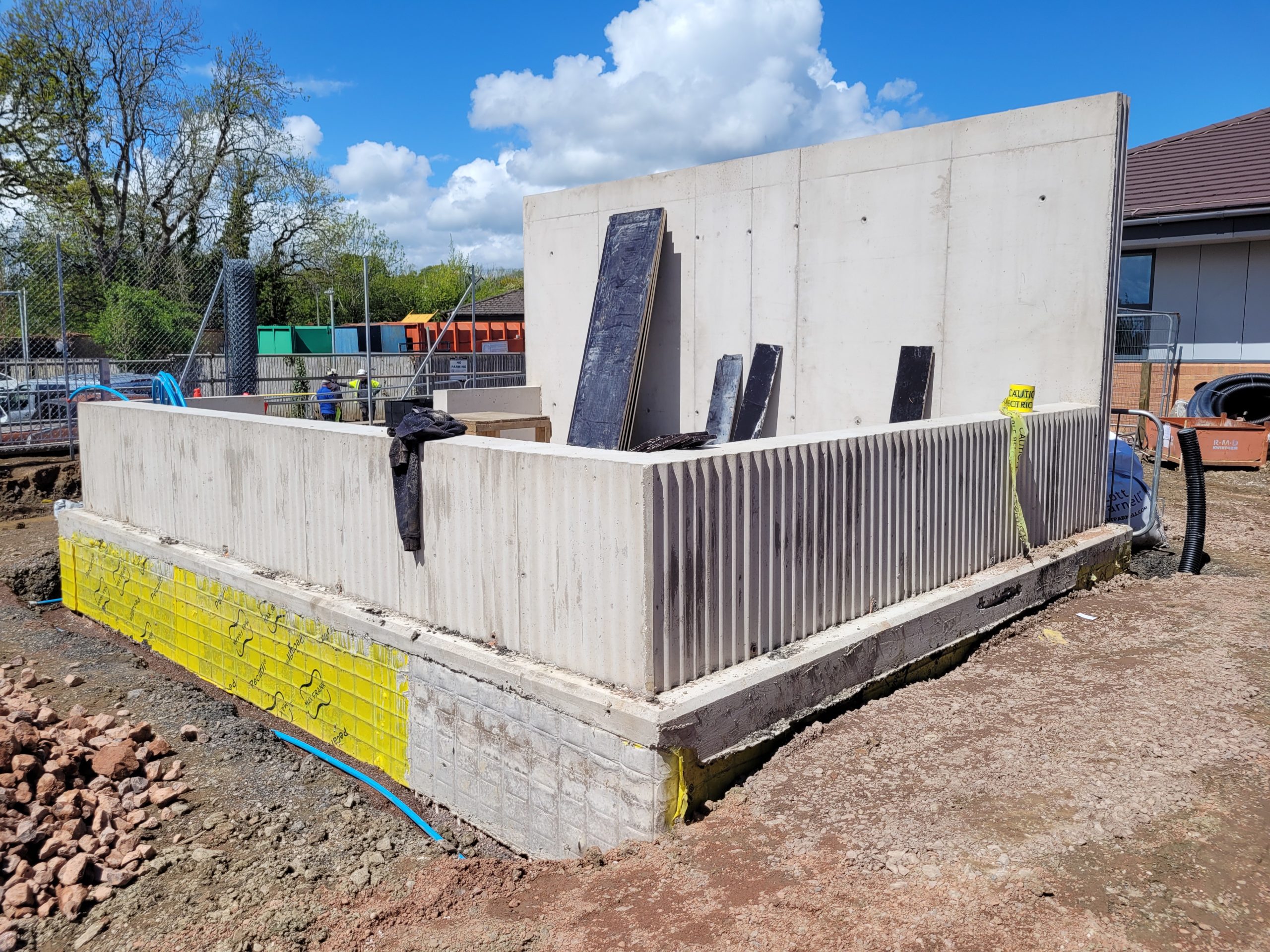 A Greenhouse Inspired by Welsh Architecture at Cardiff’s Horatio’s Garden